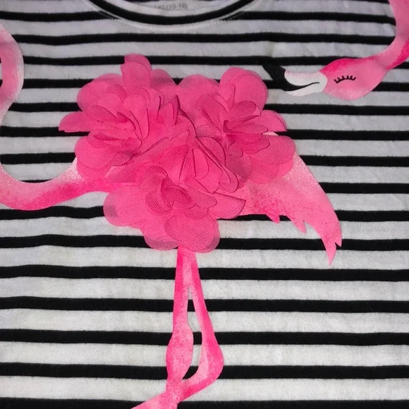 🧜🏼‍♀️3 for $15 item!🧜🏼‍♀️ flamingo tee - Picture 2 of 3